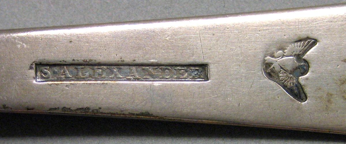 1962.0240.881 Tablespoon mark