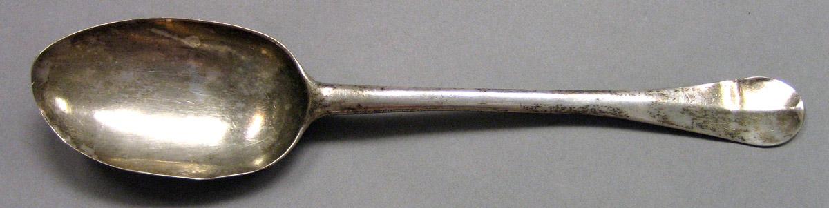 1962.0240.883 Tablespoon upper surface