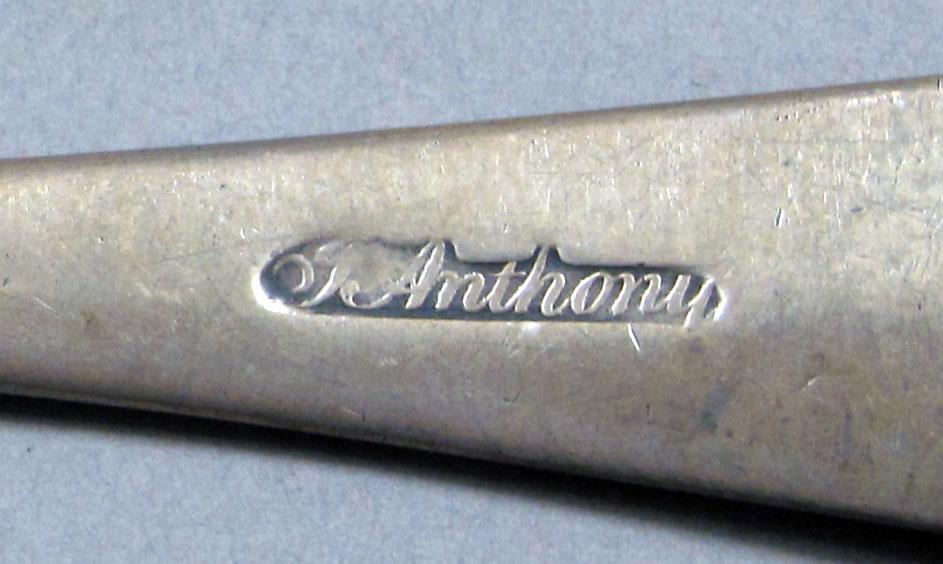 1962.0240.885 Silver Spoon mark