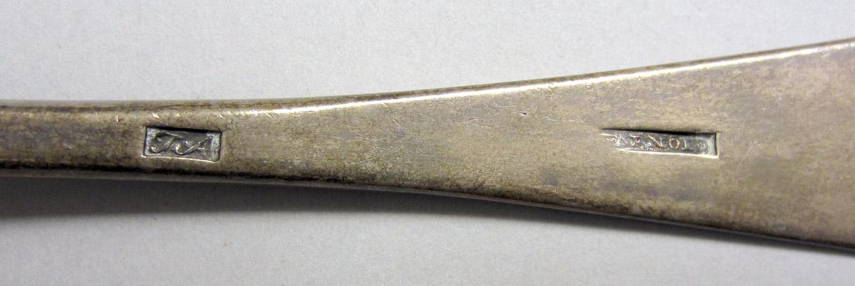 1962.0240.889 Silver Spoon marks