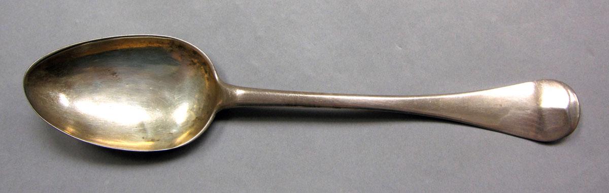 1962.0240.904 Silver Spoon upper surface