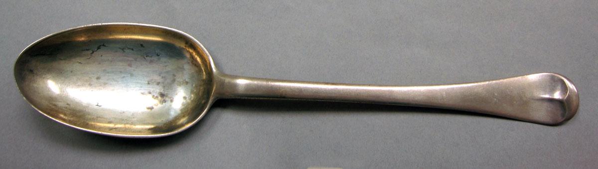 1962.0240.905.001 Silver Spoon upper surface