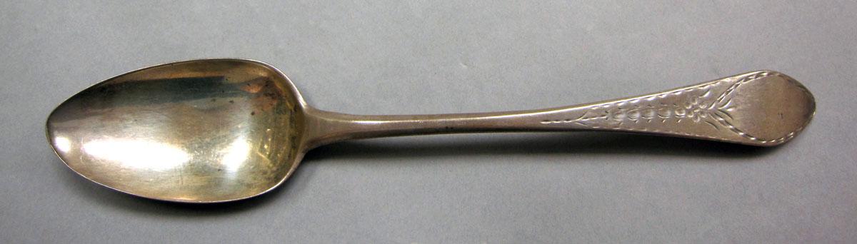 1962.0240.913 Silver Spoon upper surface