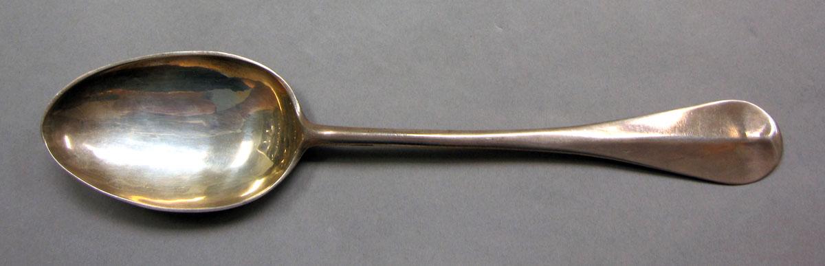 1962.0240.917 Silver Spoon upper surface