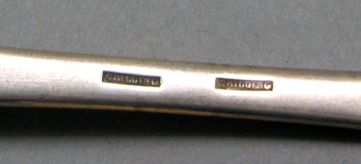 1962.0240.919 Silver Spoon mark