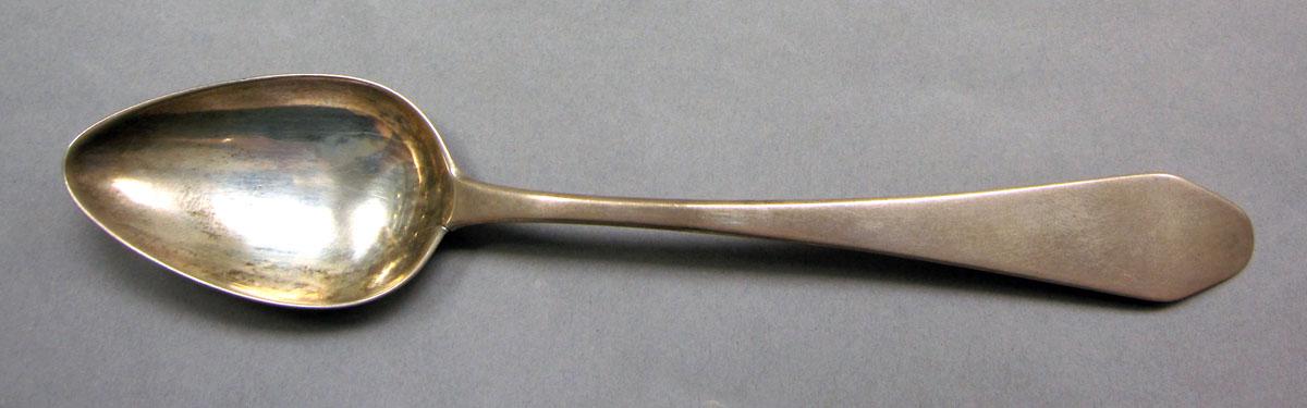 1962.0240.920 Silver Spoon upper surface