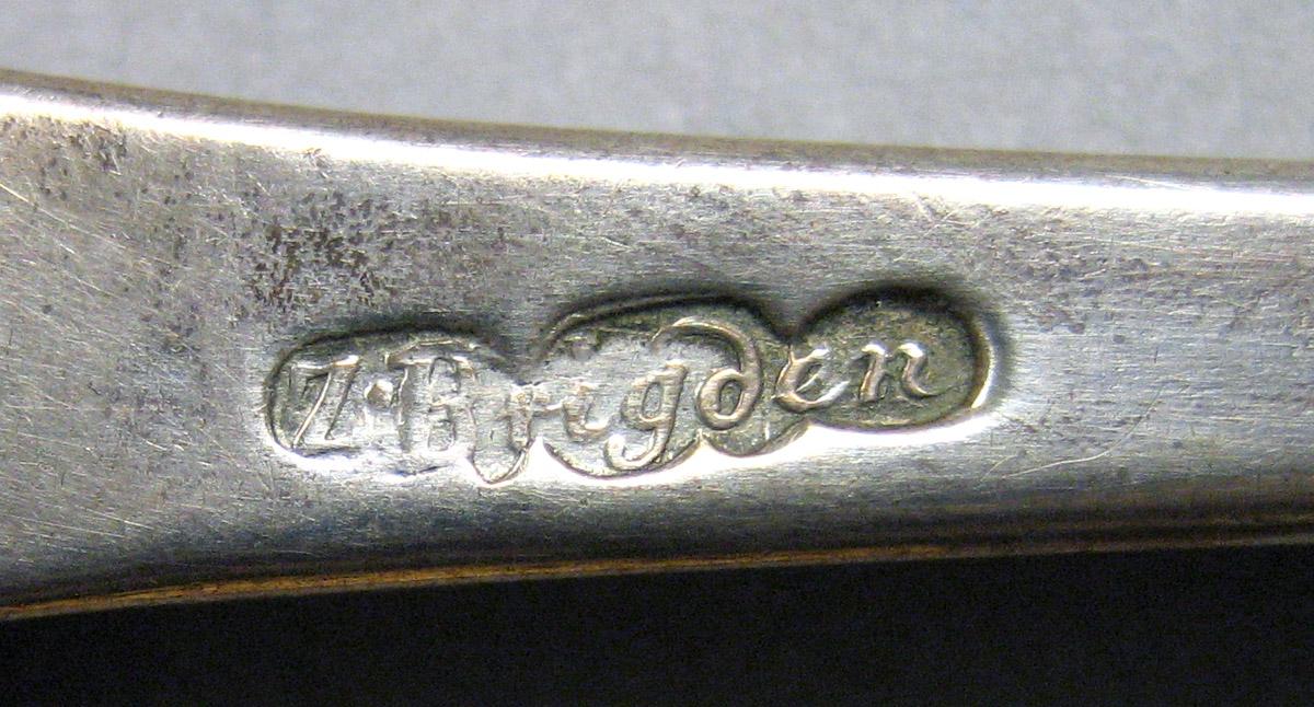 1962.0240.927 Silver Spoon mark