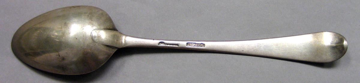 1962.0240.938 Silver Spoon underside