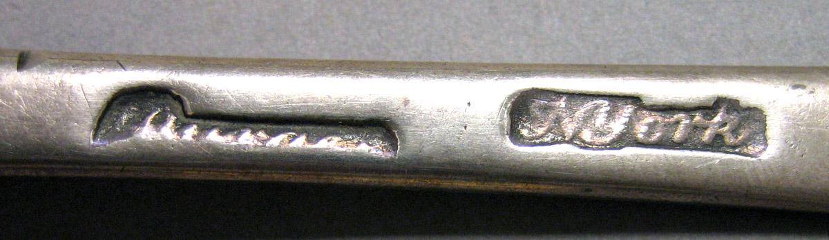 1962.0240.938 Silver Spoon mark