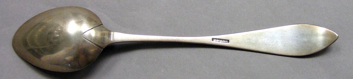 1962.0240.942 Silver Spoon underside