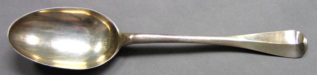 1962.0240.945 Silver Spoon upper surface