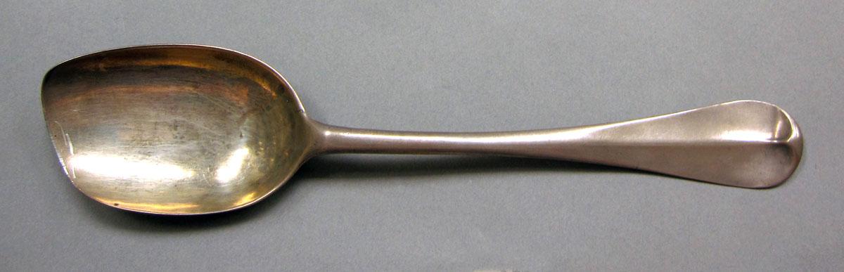 1962.0240.972 Silver Spoon upper surface