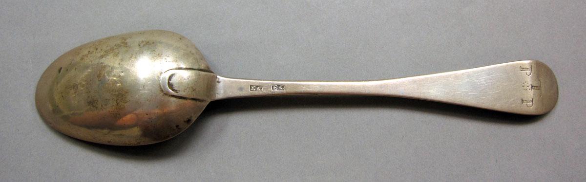 1962.0240.996 Silver Spoon underside