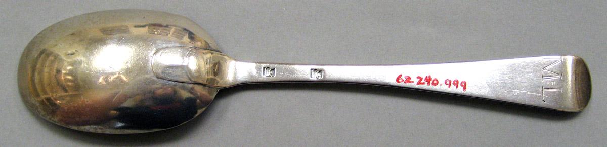 1962.0240.999 Silver Spoon underside