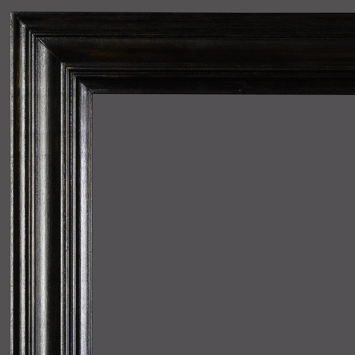 1962.0586 A un-numbered modern frame, detail 1