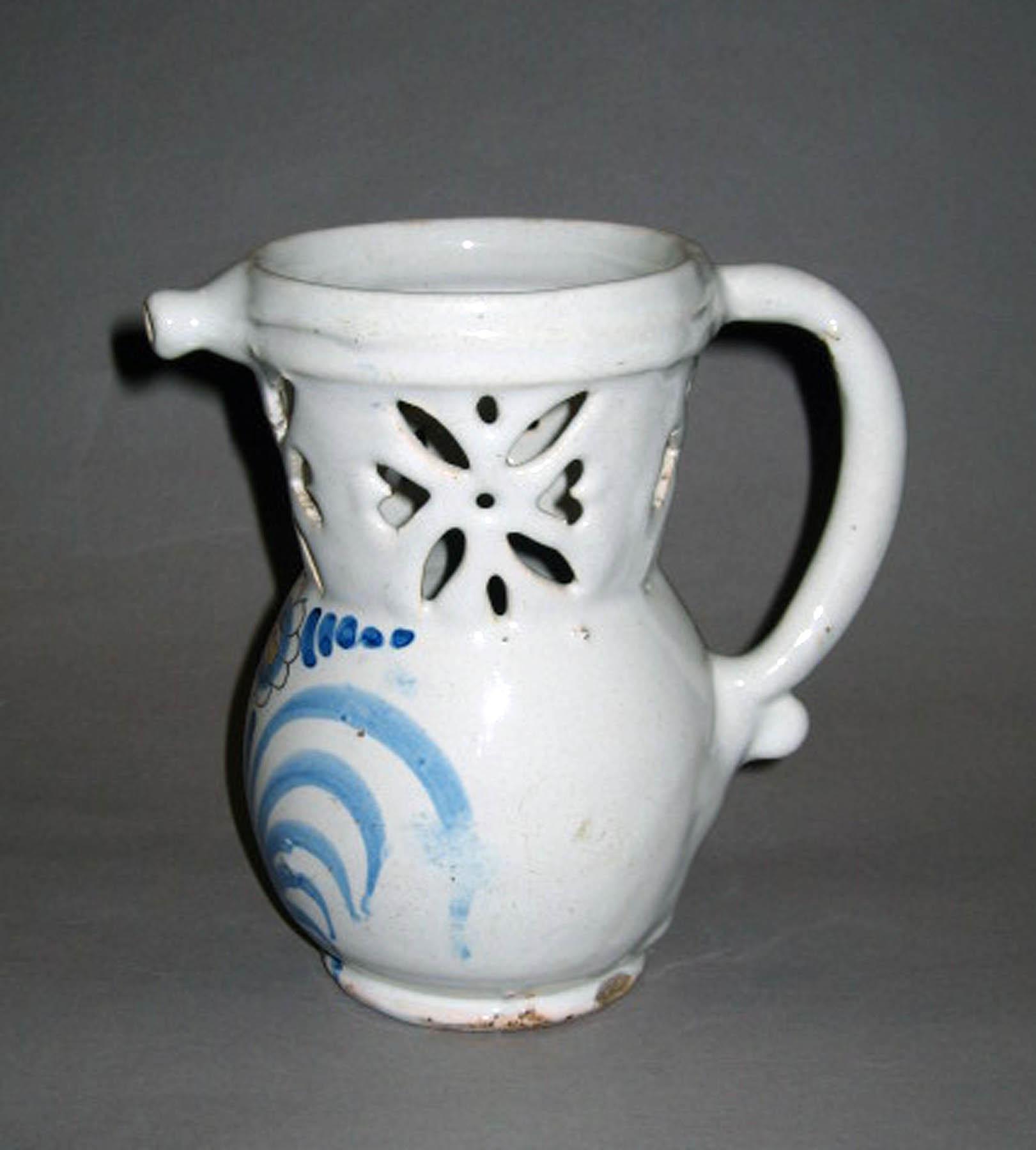 1962.0602 Tin-glazed earthenware puzzle jug (profile)
