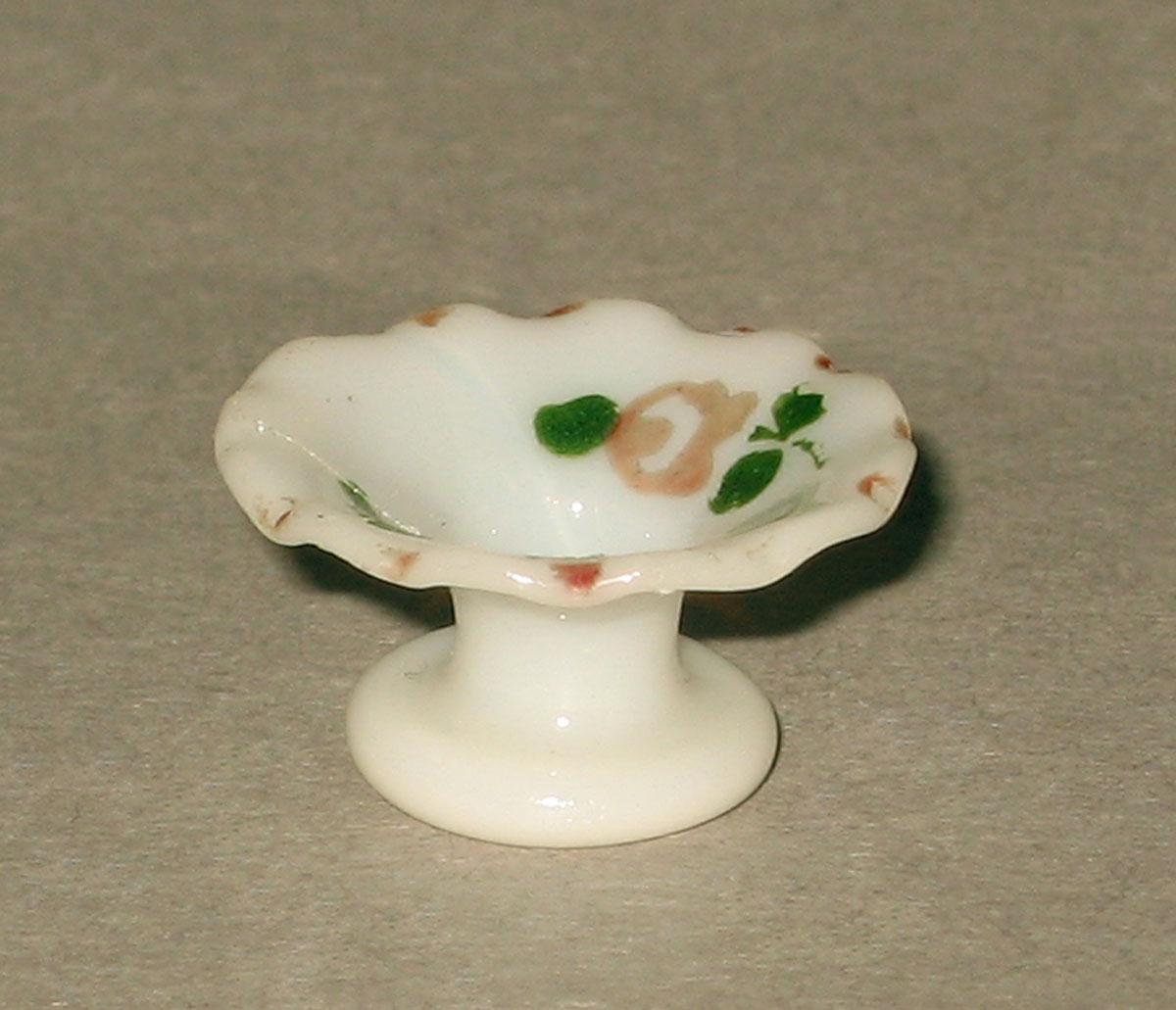 1962.0630 I Glass miniature vase
