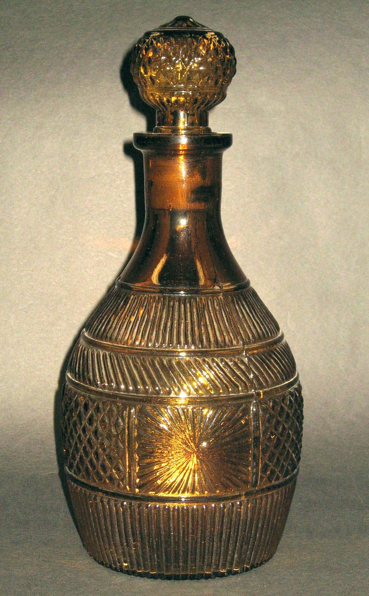 1962.0635 A, B Glass decanter