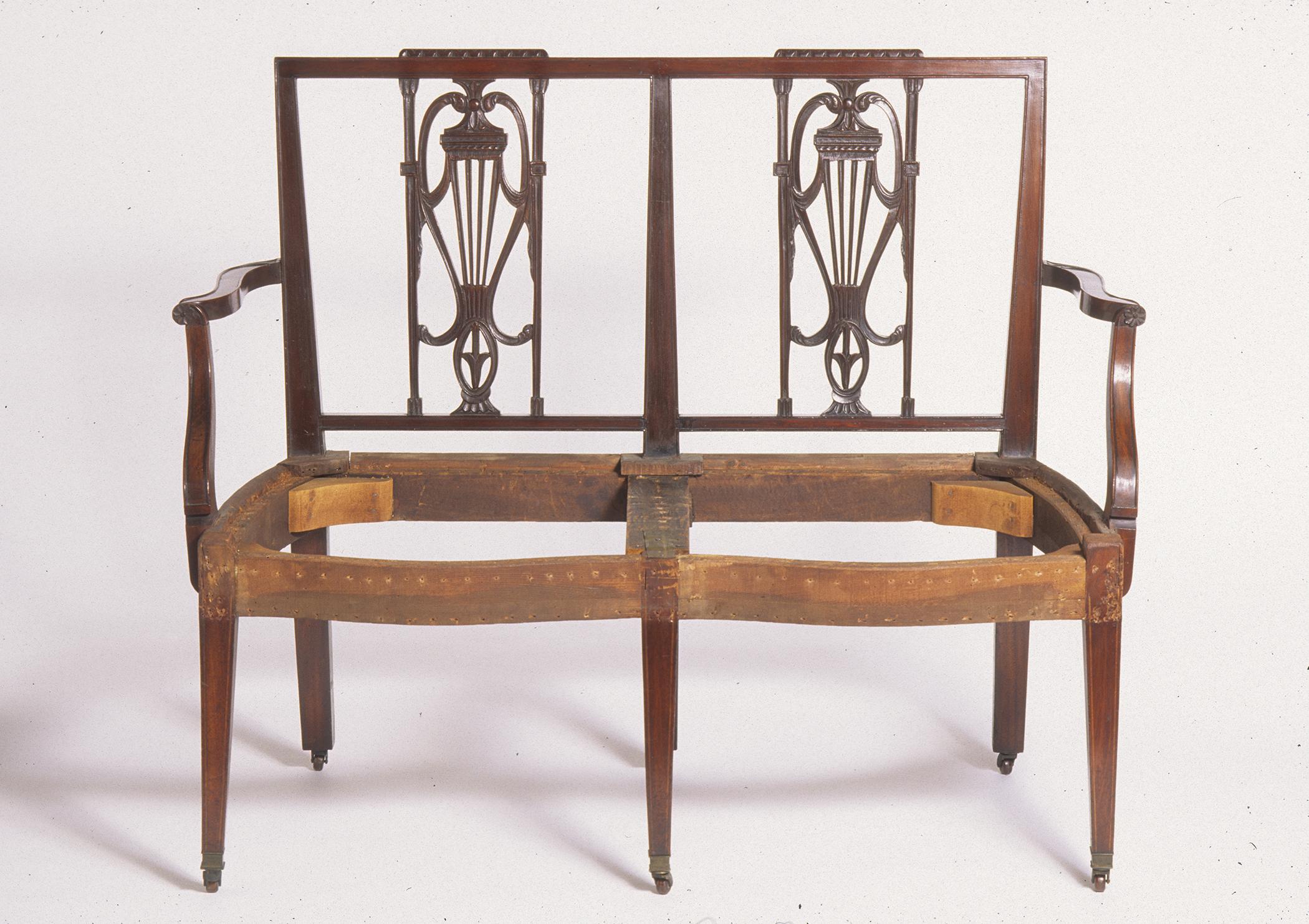 1963.0036 Settee, view 1