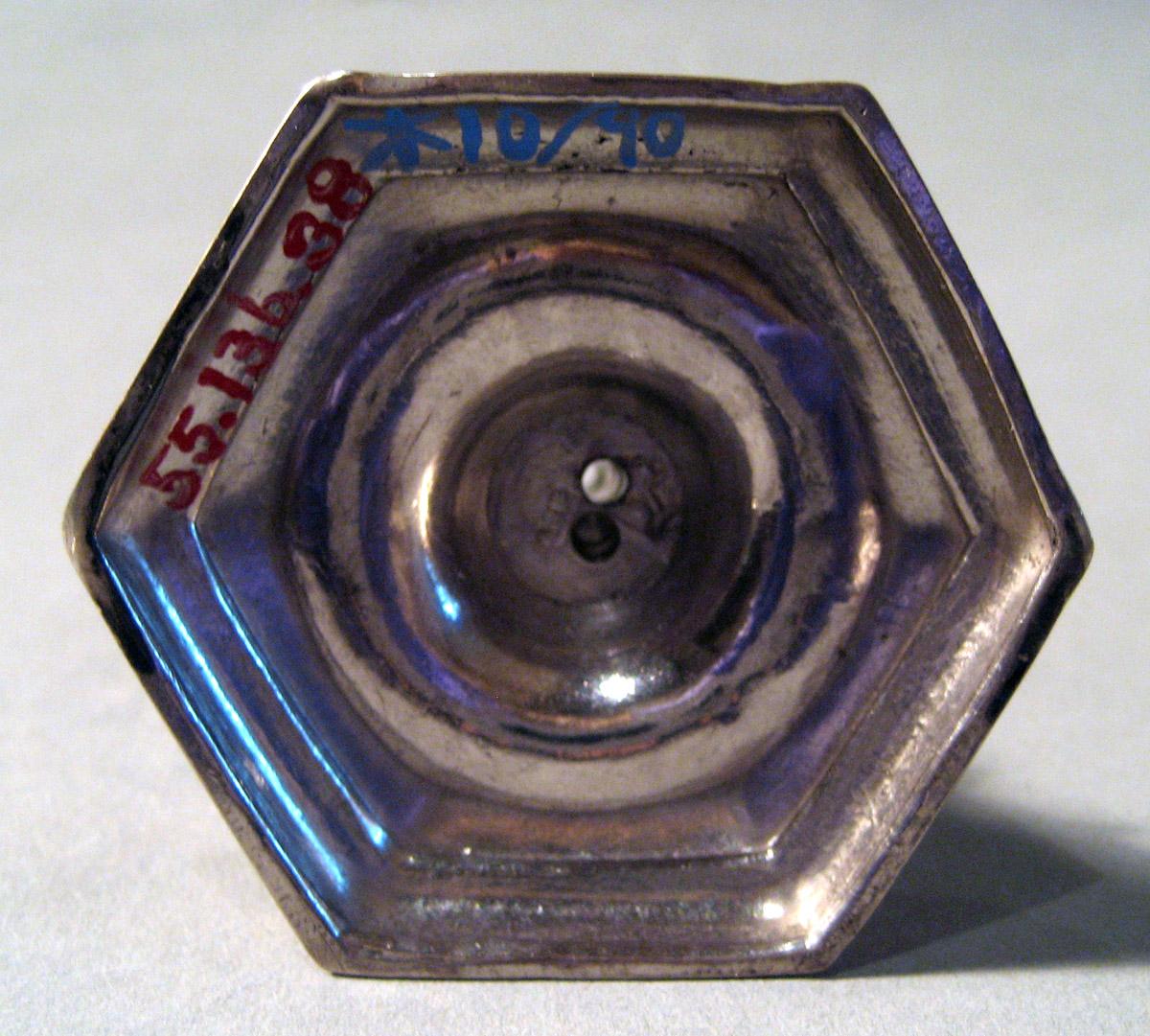 1955.0136.038 Silver Candlestick underside