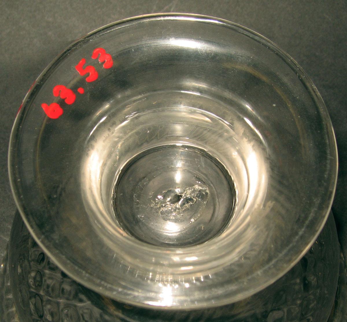 1963.0053 Glass bowl (underside)