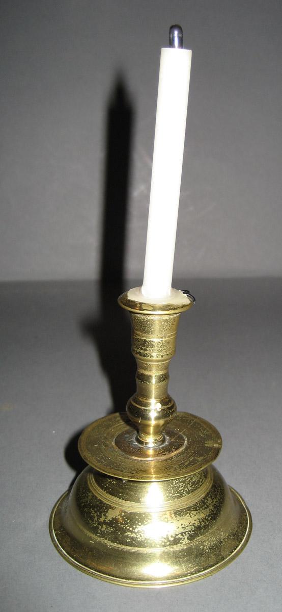 1955.0136.041 Candlestick