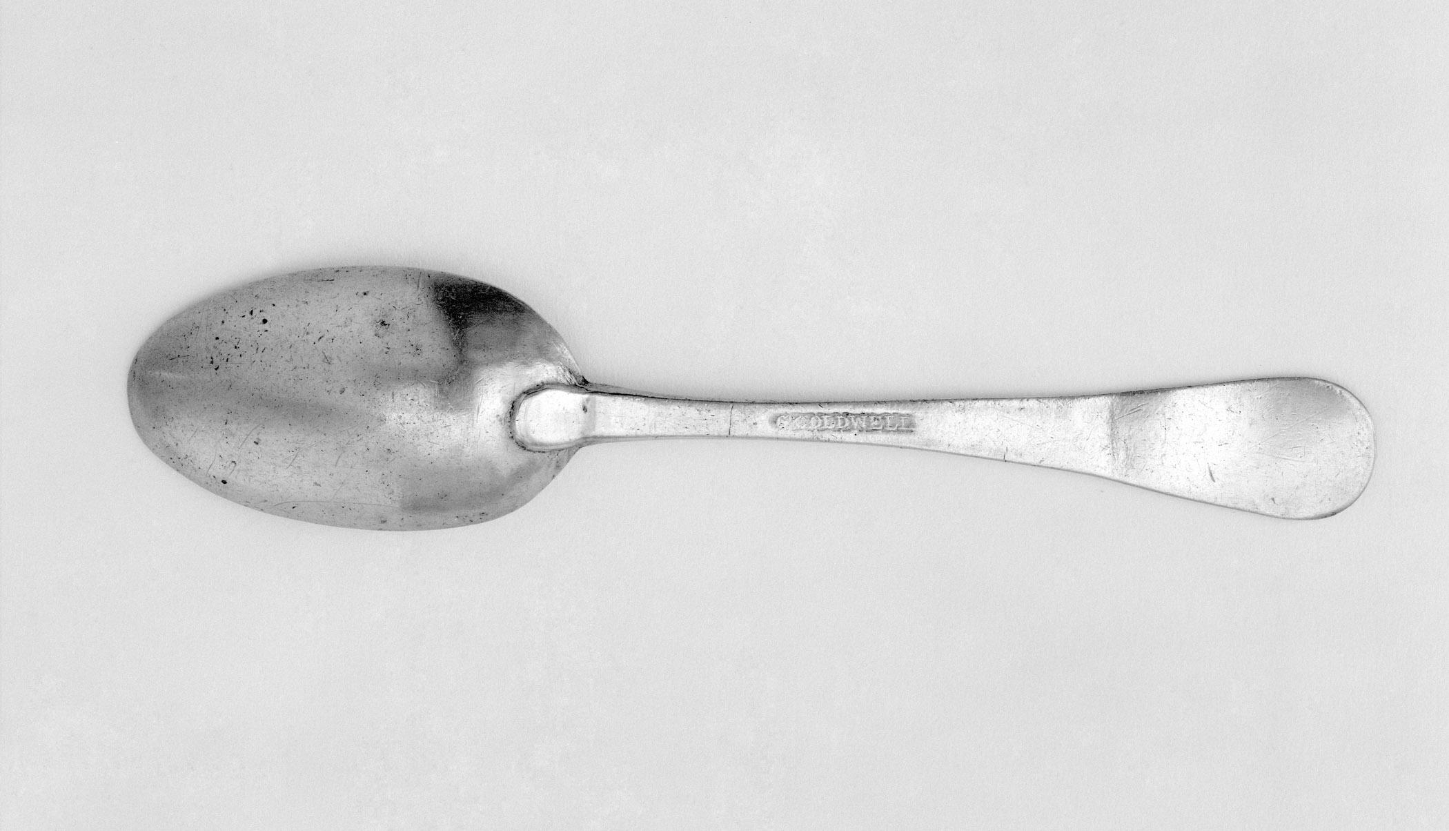 1963.0055 Pewter spoon (reverse)
