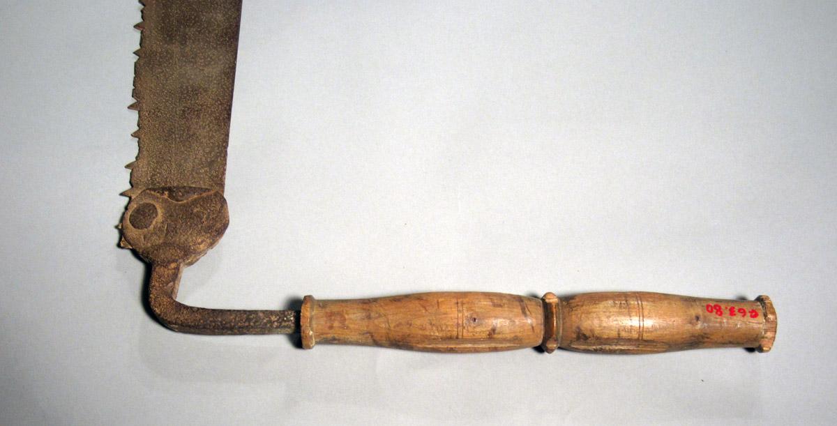 1963.0080 Cross-cut saw, Handle