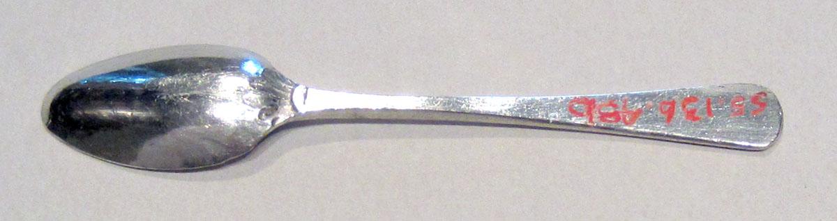 1955.0136.045 B Silver Spoon underside