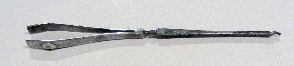 1955.0136.045 C Tweezers