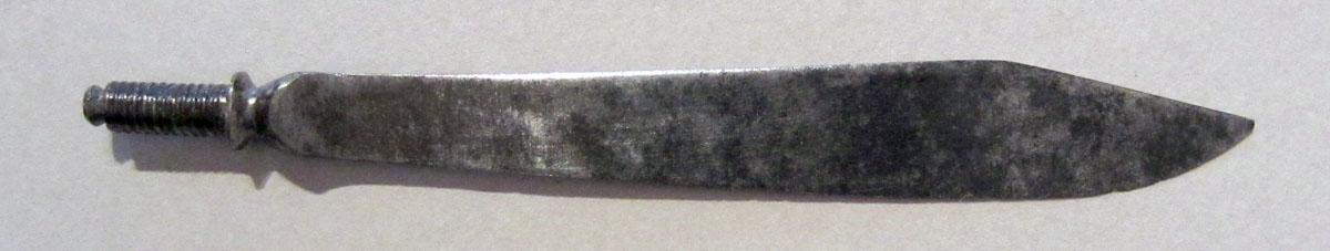 1955.0136.045 J Iron Knife Blade upper surface