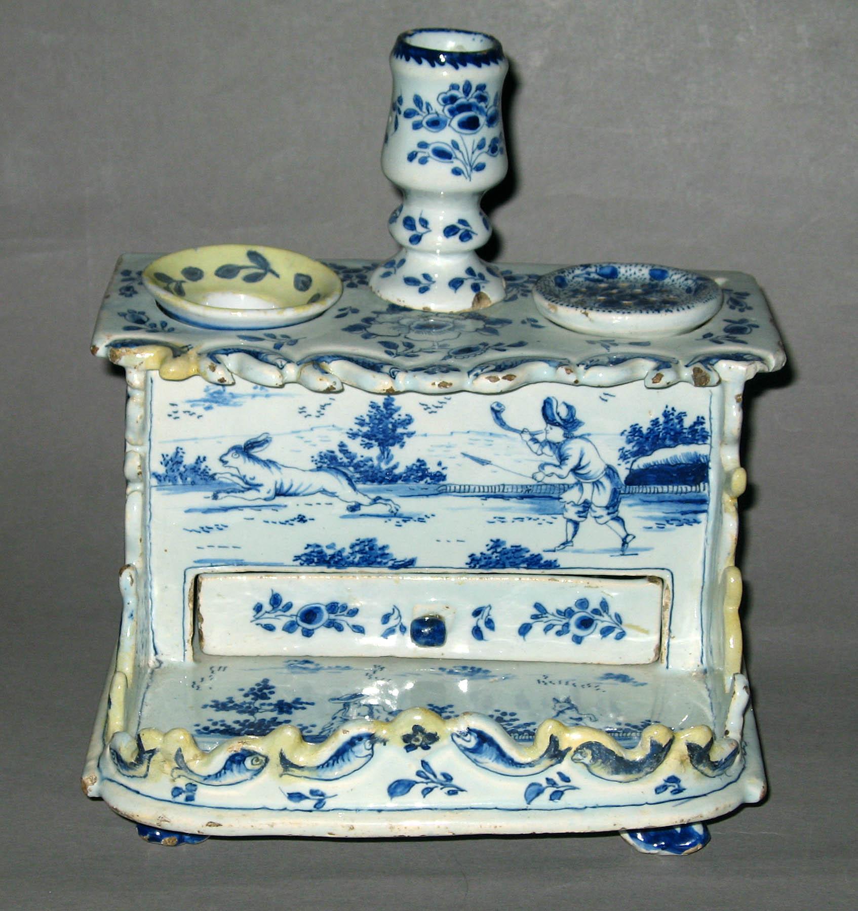 1963.0124 A- E Delft inkstand