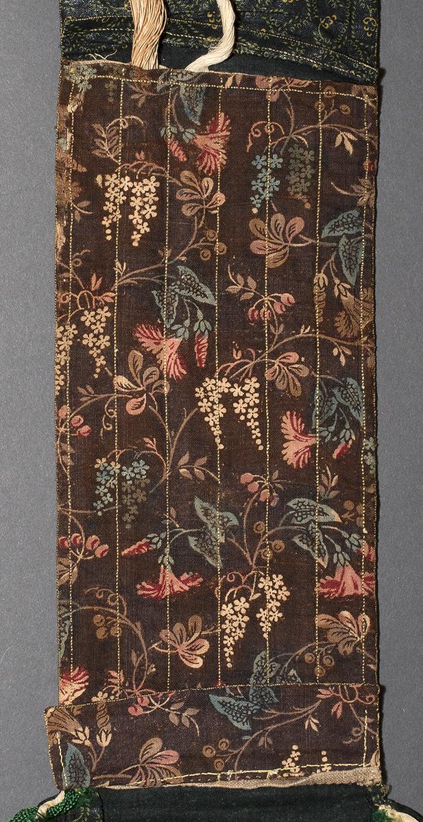 1963.0153.001-.003 Needlework Case, Detail 2