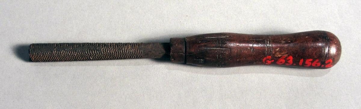 1963.0156.002 Round joint file, View 1