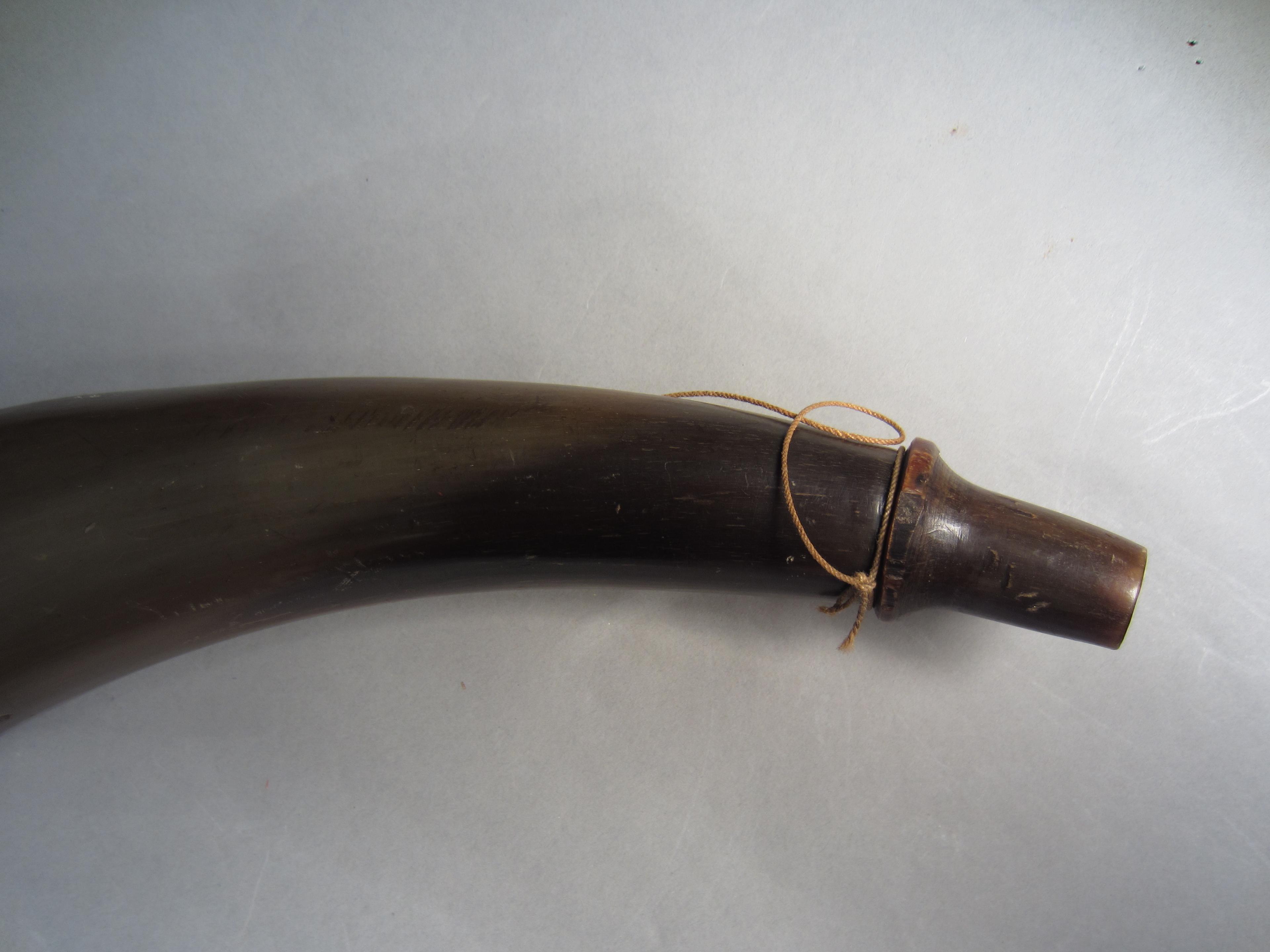 1963.0156.012 A Powder horn, Tip