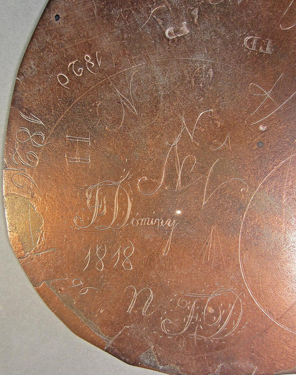 1963.0156.031, Plate, marks 1