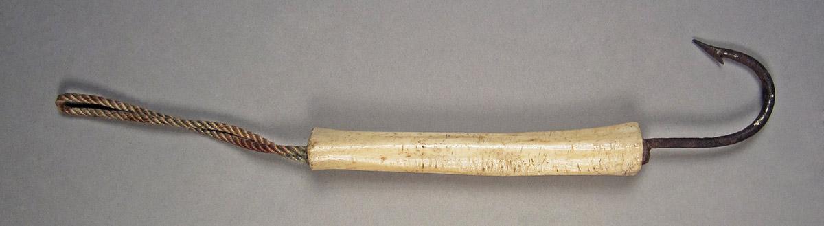 1963.0156.034, Fish hook, side 2