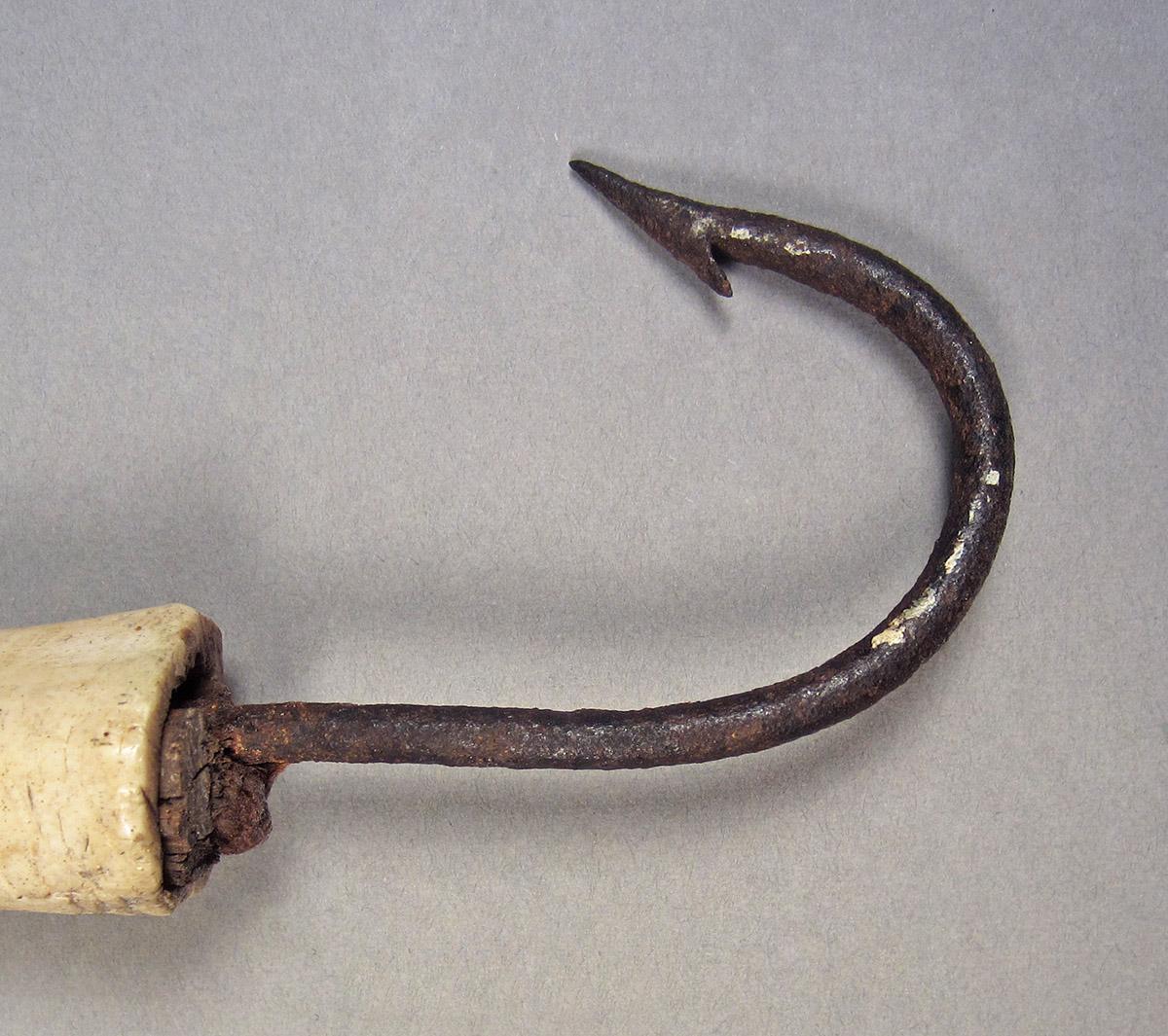 1963.0156.034, Fish hook, hook side 1