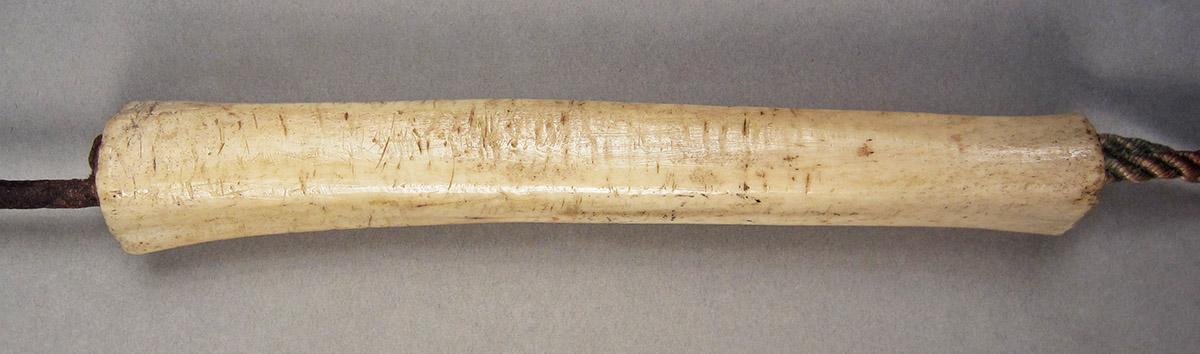 1963.0156.034, Fish hook, handle