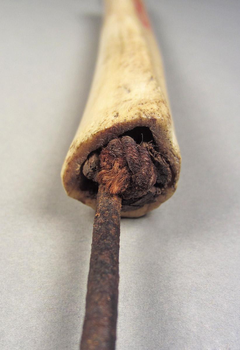 1963.0156.034, Fish hook, handle end