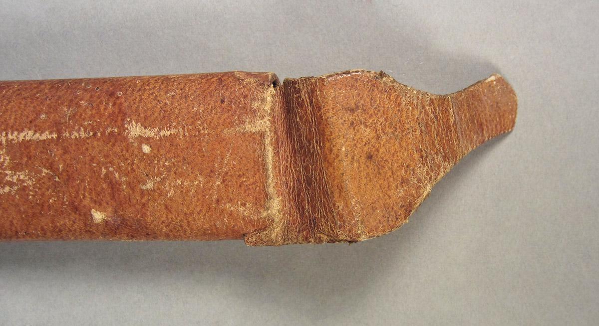 1963.0156.040 A, Eyeglasses case, case flap detail