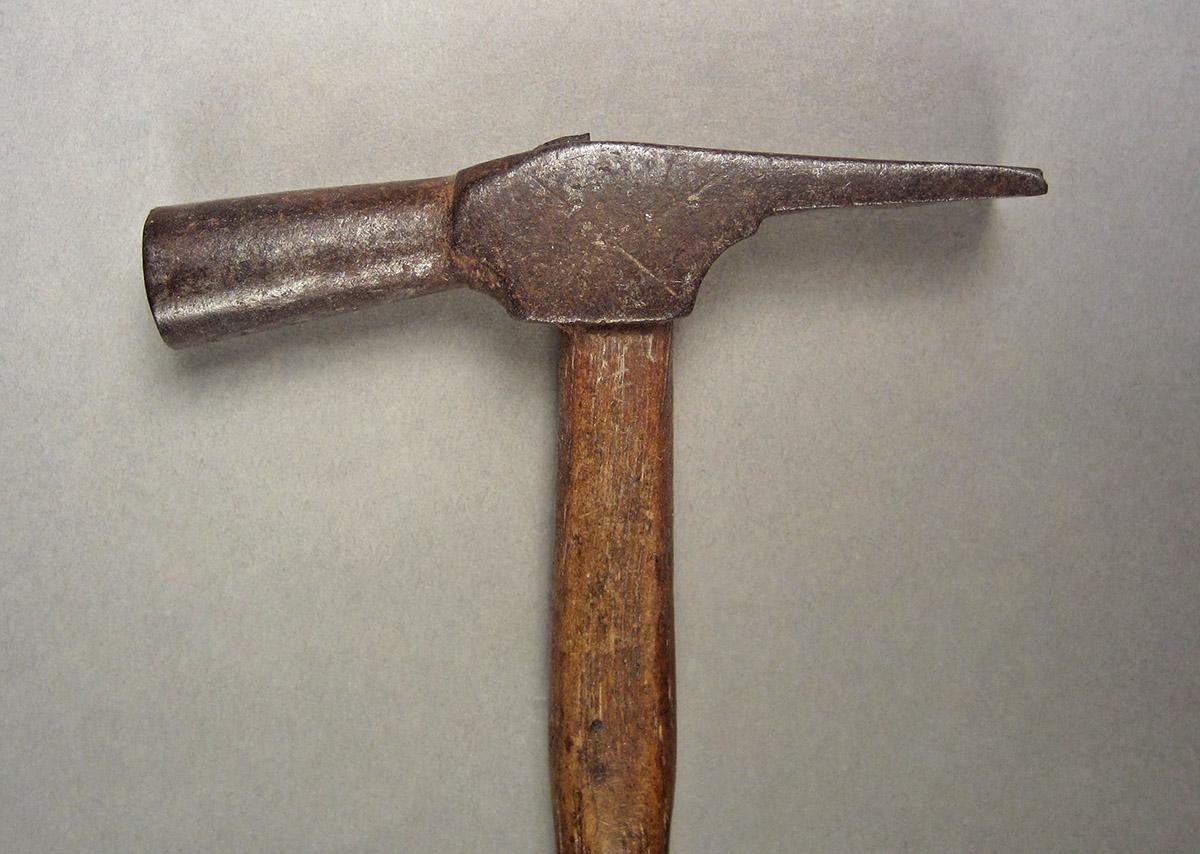 1963.0156.041, Hammer, head side 1