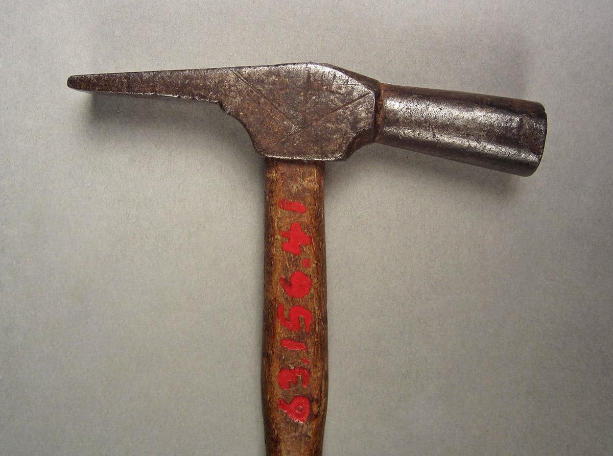 1963.0156.041, Hammer, head side 2