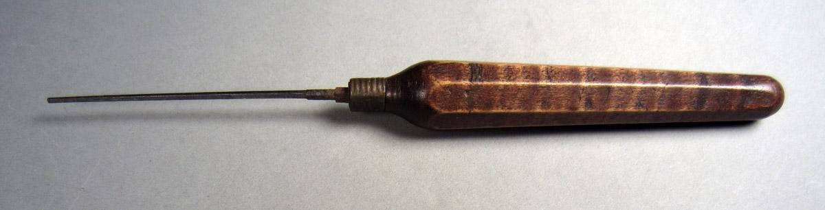 1963.0156.045 Oiling rod, View 2