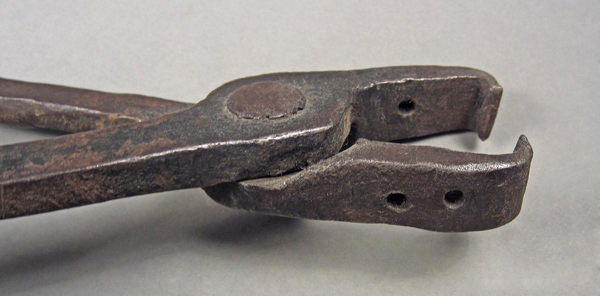 1963.0156.058, Pincers, jaws side 2
