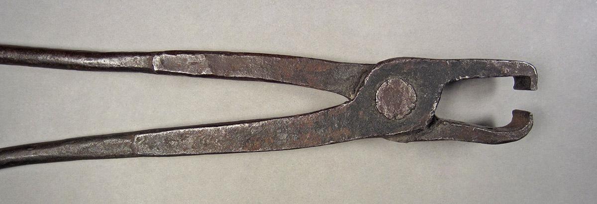 1963.0156.058, Pincers, handles 1