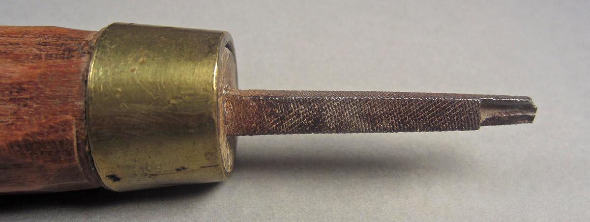 1963.0156.061, File, blade side 1