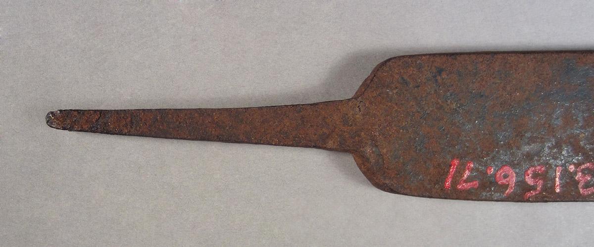1963.0156.071, Chisel, tang