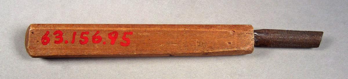 1963.0156.095, File, side 1
