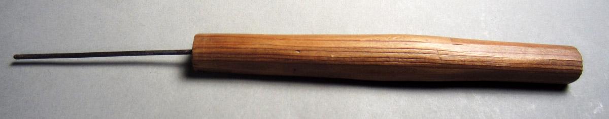 1963.0156.096 Oiling rod, Detail
